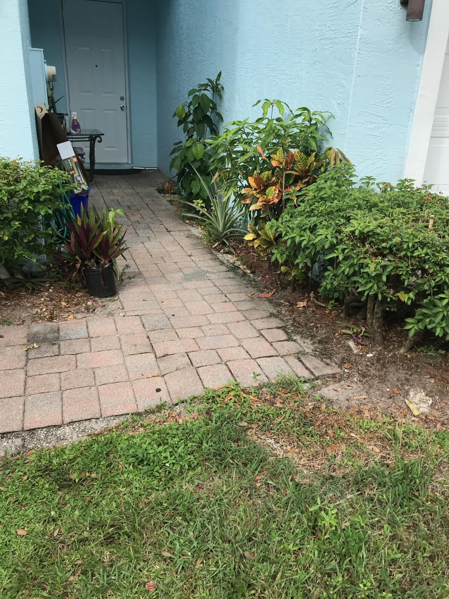 Property Photo:  5166 SE White Oleander 5166  FL 33415 