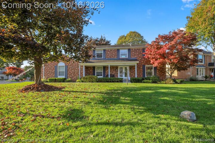 Property Photo: 15562 N Royal Doulton Boulevard MI 48038