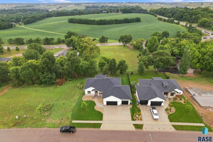 Property Photo: 8032 E Norway Pine Trl SD 57110
