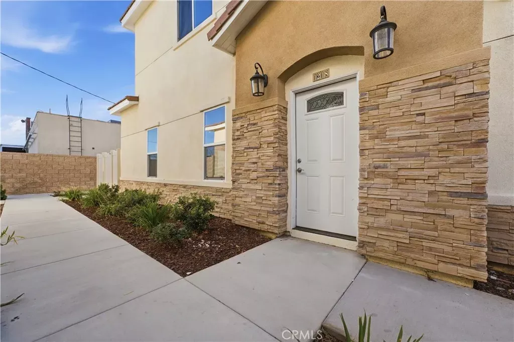 Property Photo: 1218 S San Antonio Avenue CA 91766