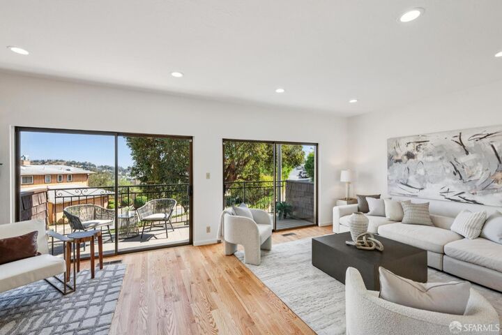 Property Photo:  57 Vista Verde Court  CA 94131 