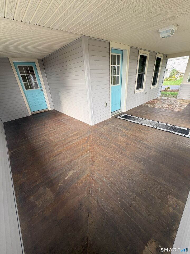 Property Photo: 50 Goodsell Point CT 06405