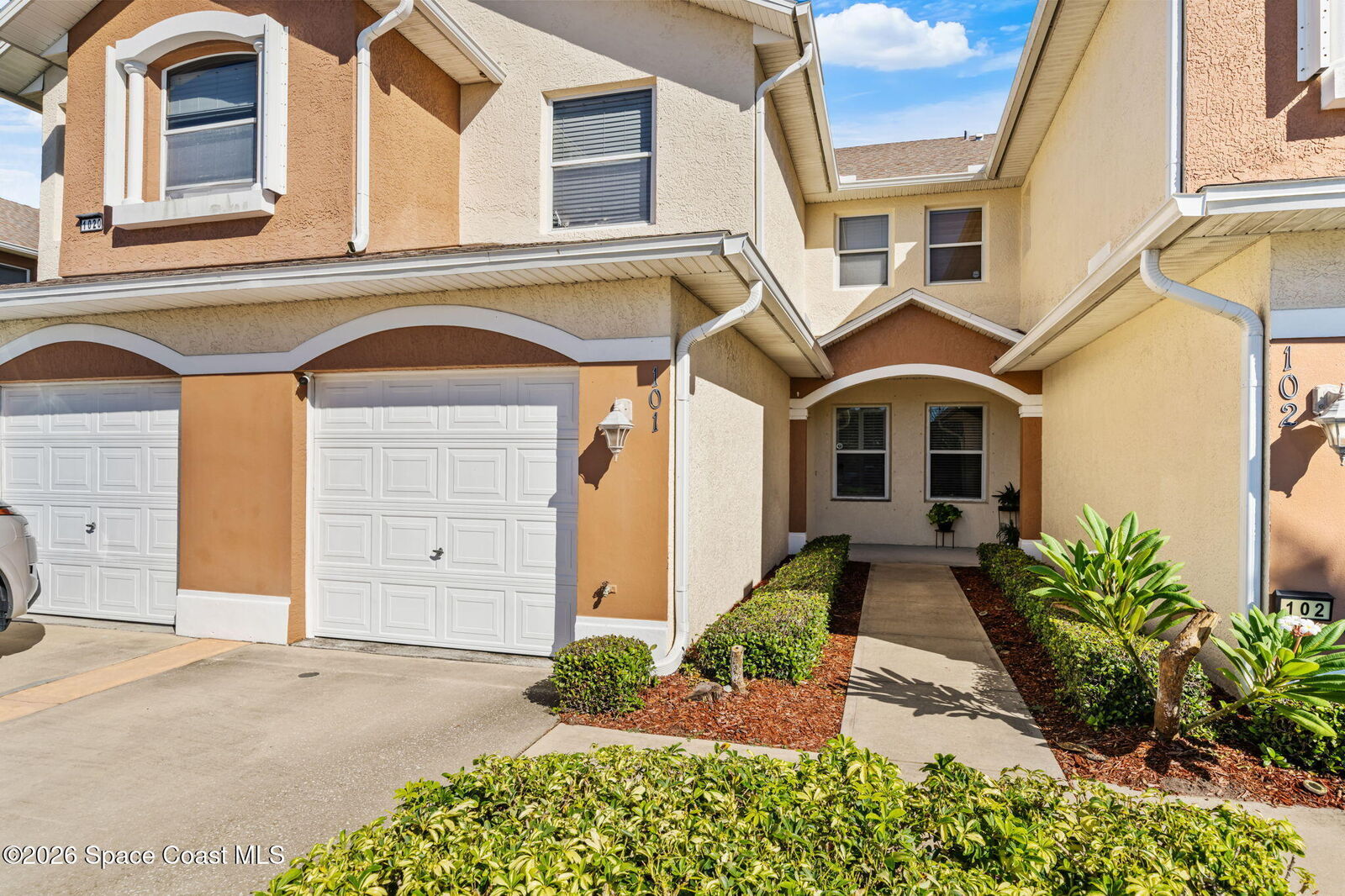 Property Photo:  1020 Venetian Drive  FL 32904 