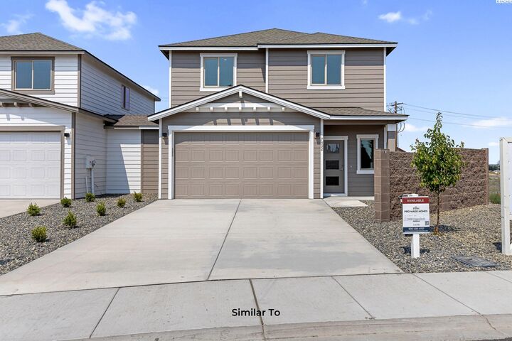 Property Photo:  7686 Grapevine Ct  WA 99353 