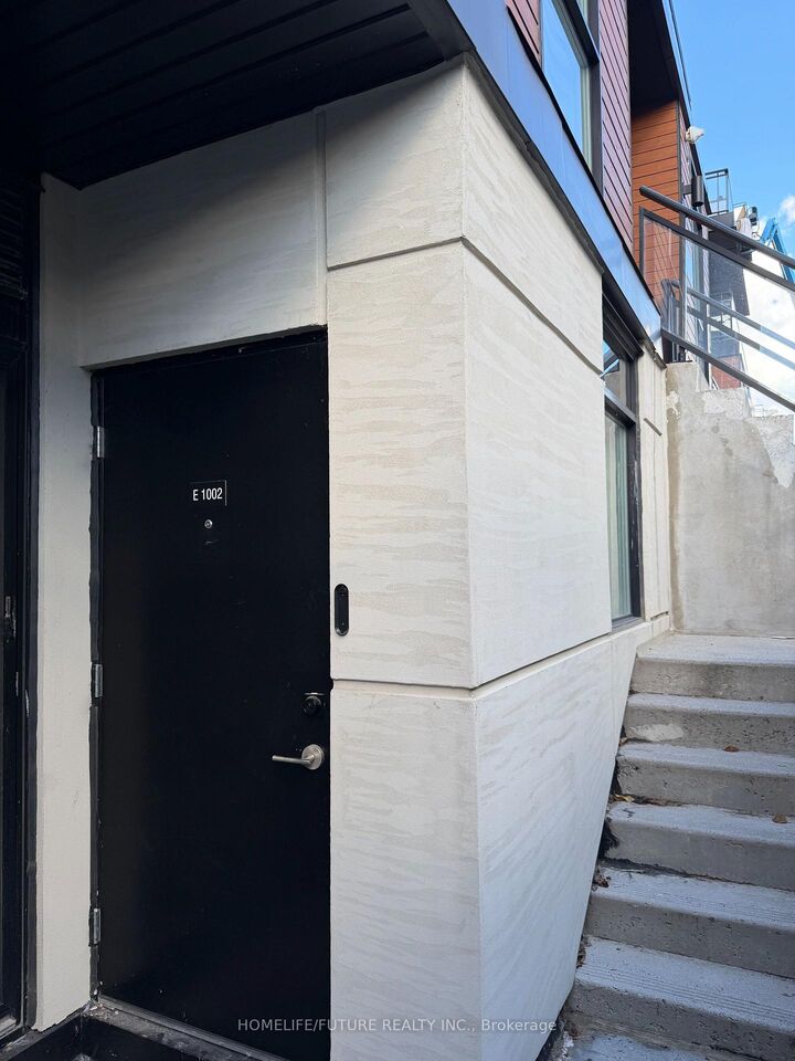 Property Photo:  52 Coles Avenue E-1002  ON L4L 0J1 