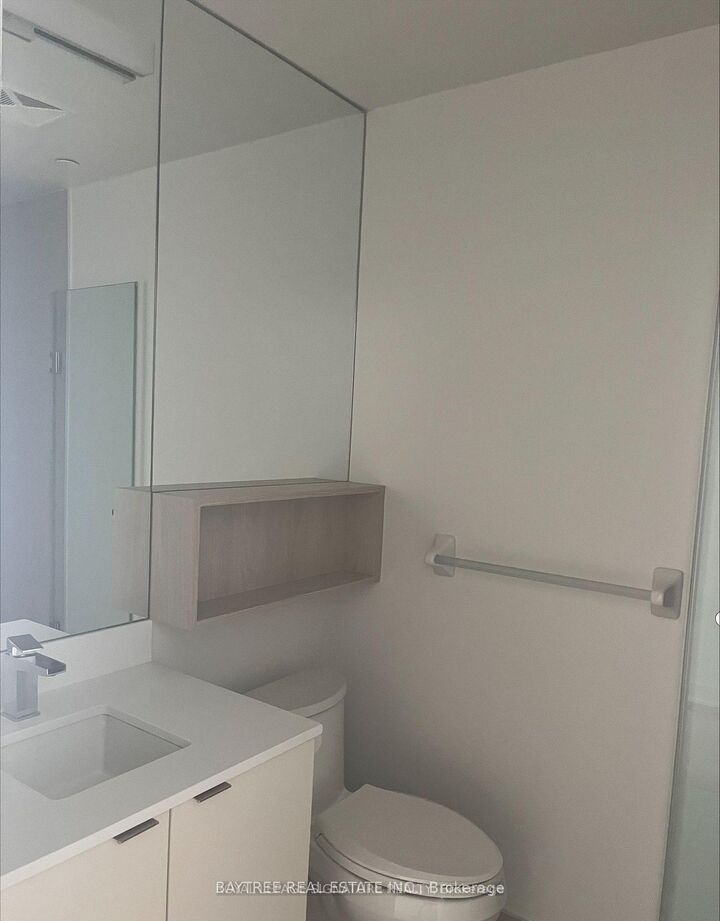 Property Photo:  60 Princess Street 526 SE  ON M5A 2C7 