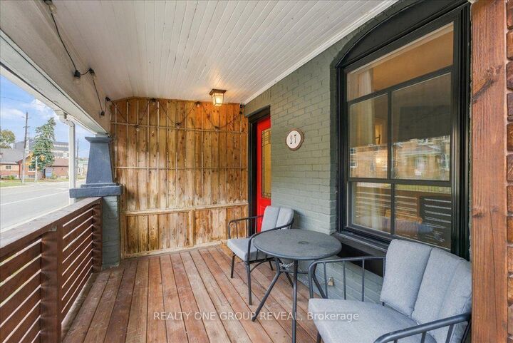 Property Photo:  27 Ross Street  ON L4N 1E8 
