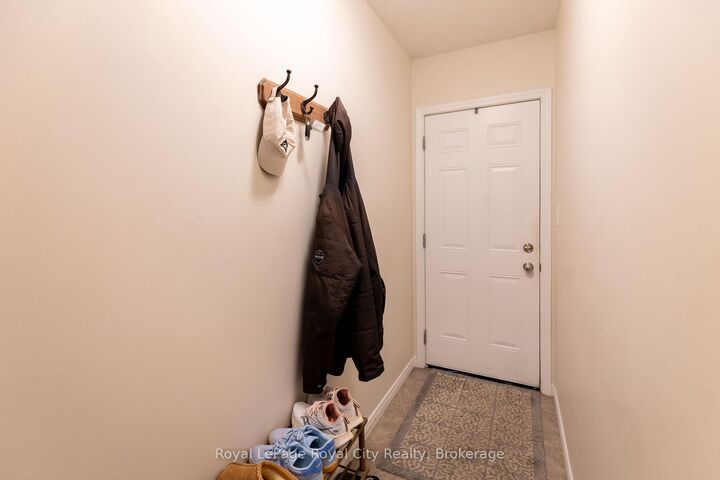 Property Photo: 1989 Ottawa Street S 23C ON N2E 0G7