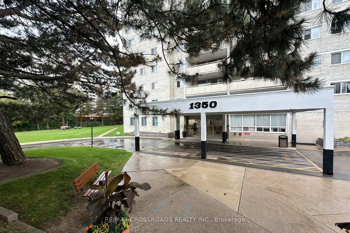 Property Photo:  1350 York Mills Road 906  ON M3A 1Z9 
