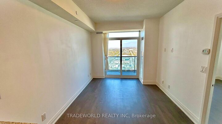 Property Photo:  3600 Highway 7 N/A 2803  ON L4L 0G7 