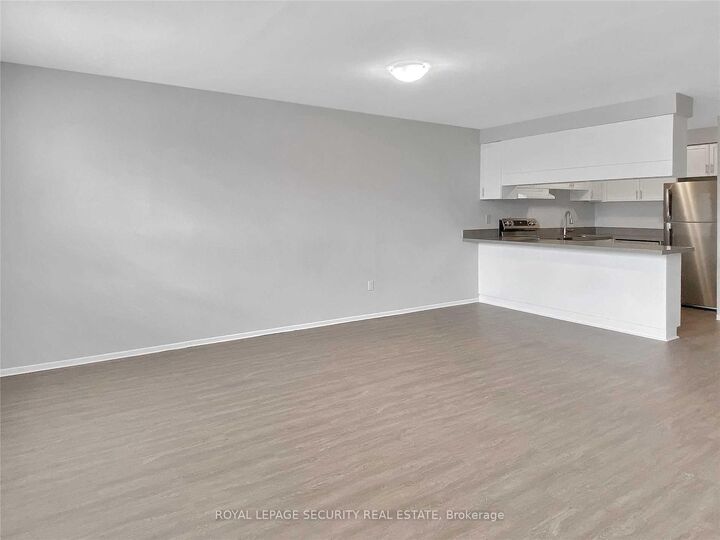 Property Photo:  696 St. Clair Avenue W 308  ON M6C 1B1 