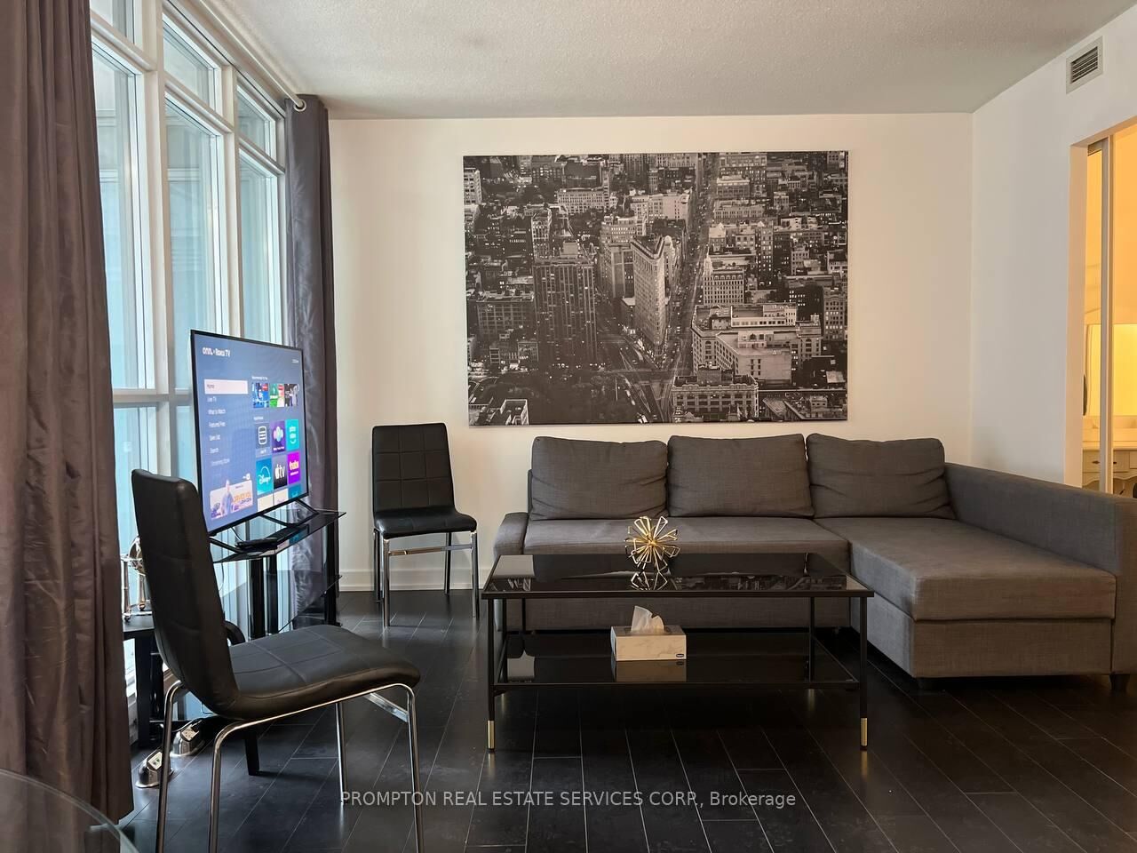 Property Photo: 15 Iceboat Terrace 731 ON M5V 4A5