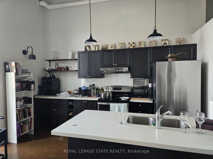 Property Photo:  11 Rebecca Street 202  ON L8R 3H7 