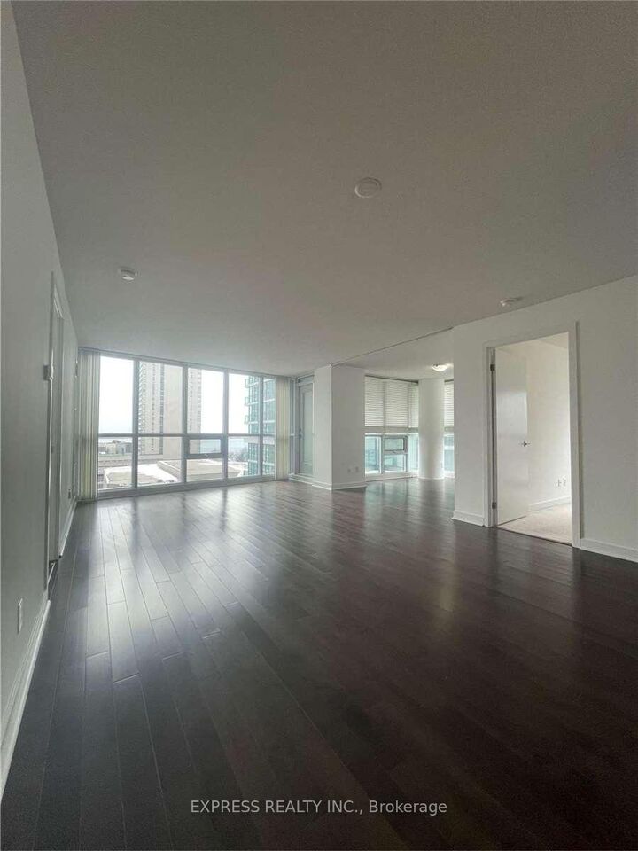 Property Photo:  18 Harbour Street 1010  ON M5J 2Z6 