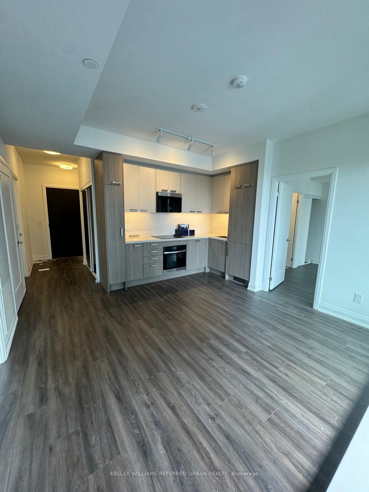 Property Photo:  20 Soudan Avenue 2204  ON M4S 0E2 