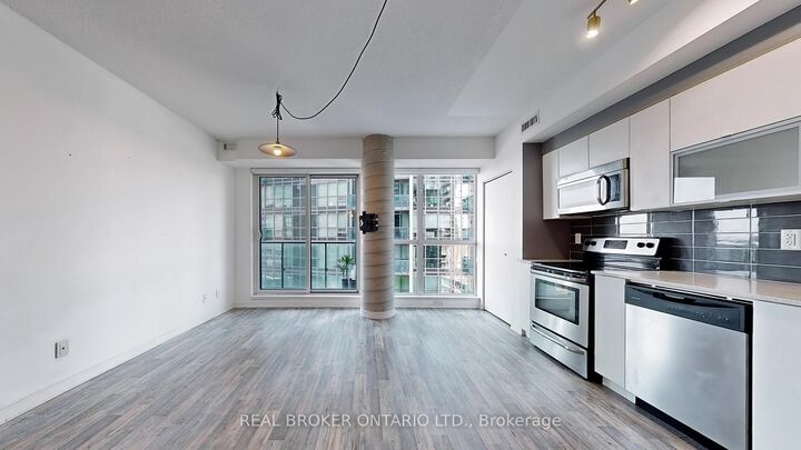 Property Photo:  69 Lynn Williams Street 1210  ON M6K 3R7 