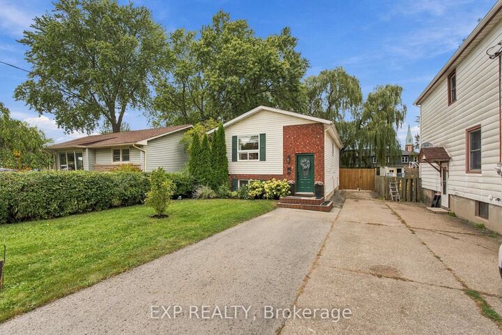 Property Photo:  28 Maitland Street  ON L2V 3A7 
