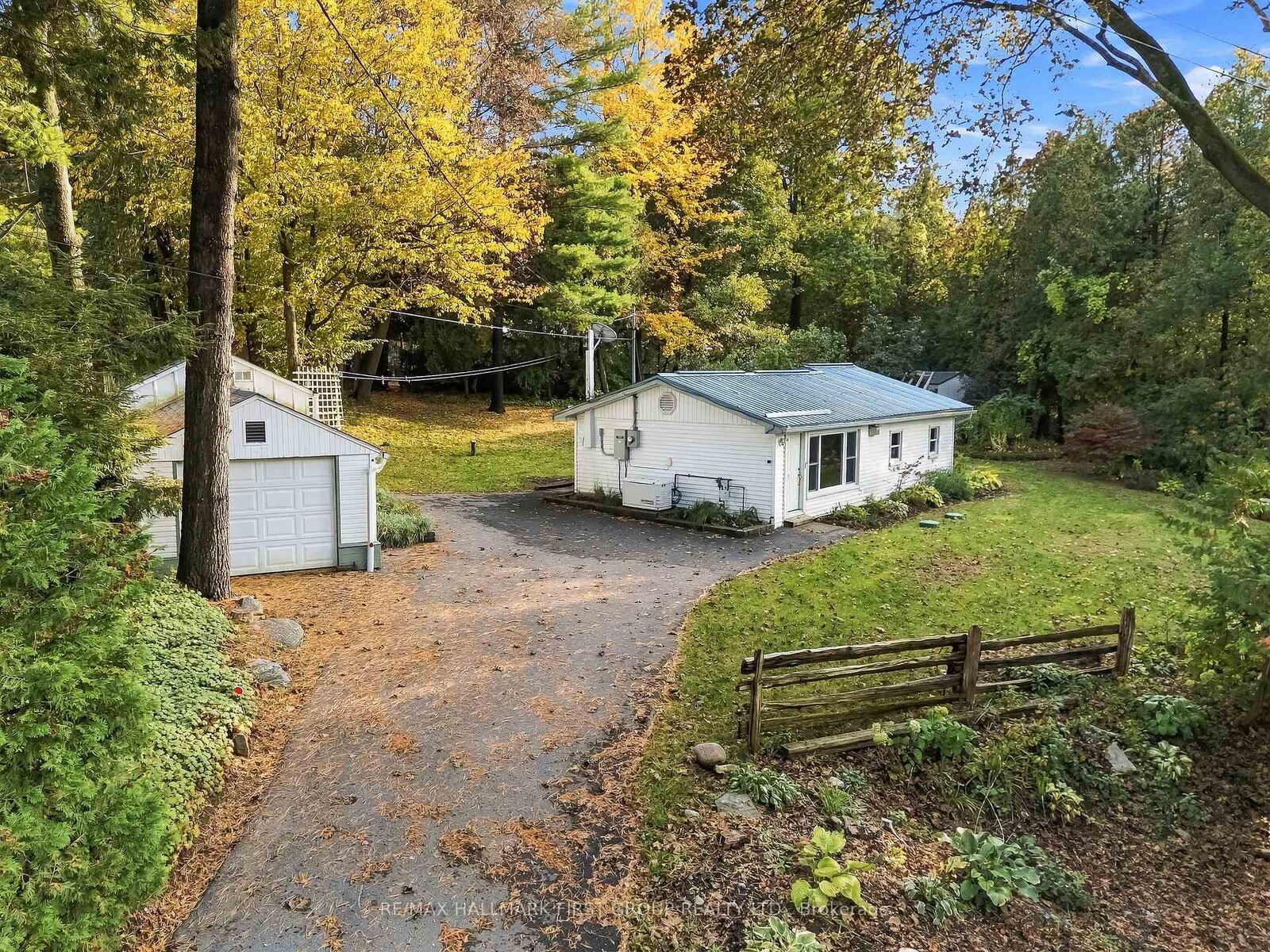 Property Photo:  4071 Mabel's Road  ON L0B 1L0 