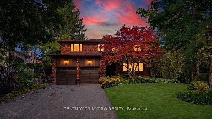 Property Photo: 23 Forest Park Crescent ON L3T 2M5