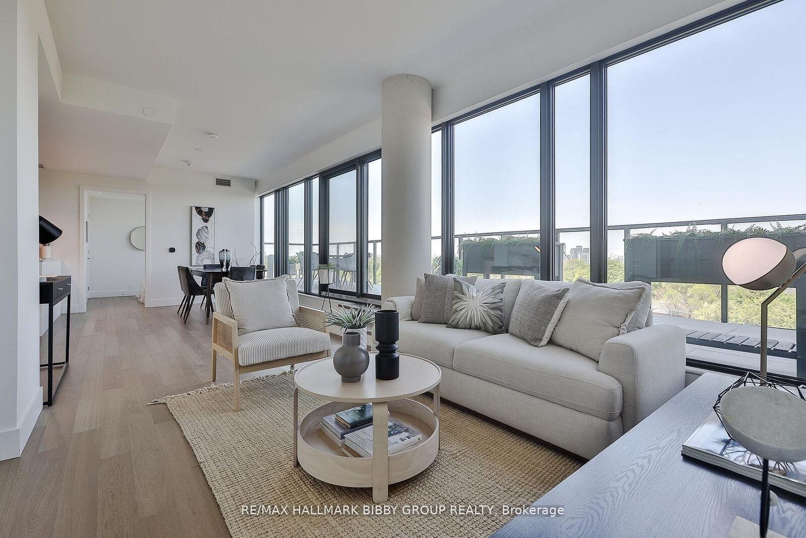 Property Photo:  1414 Bayview Avenue 702  ON M4G 3A7 