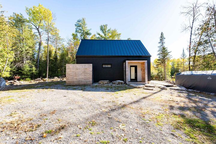 Property Photo:  1082 Rapid Road  ON K0J 2L0 