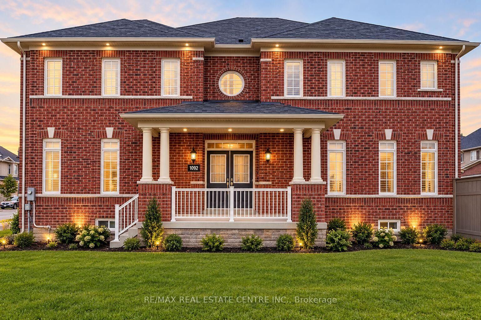 Property Photo:  5496 Meadowcrest Avenue Bsmt  ON L5M 0W3 