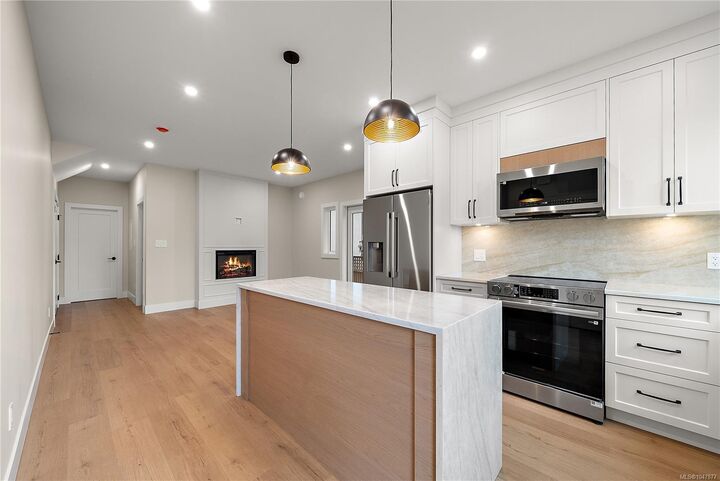 Property Photo:  954 Preston Way #101  BC V9B 3B9 