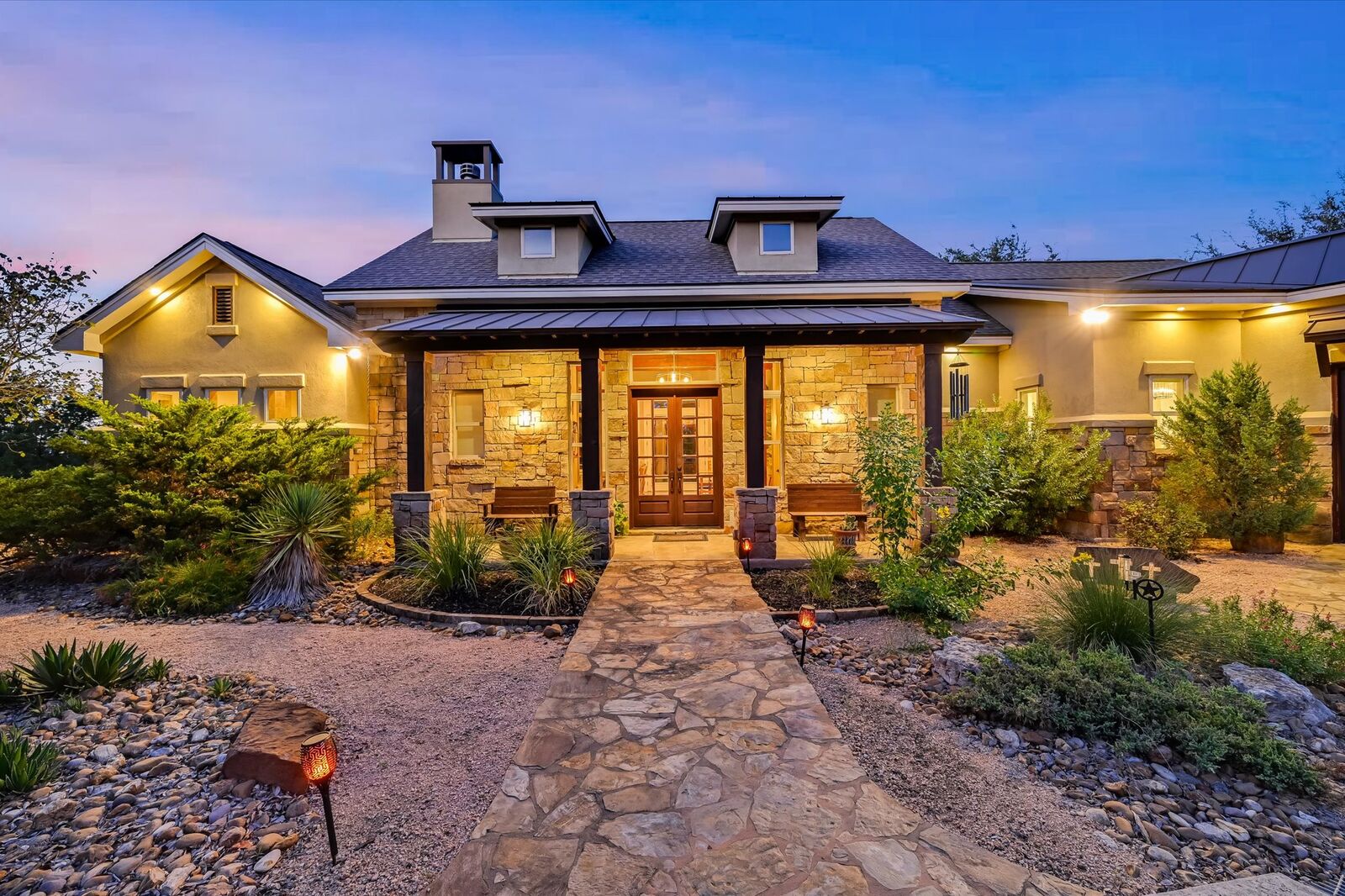 Property Photo: 104 Mesa Drive TX 78676