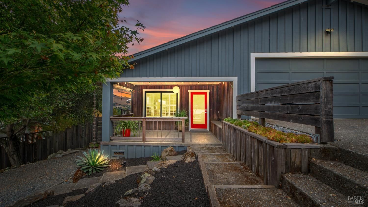 Property Photo: 129 Sunny Hill Drive CA 94952