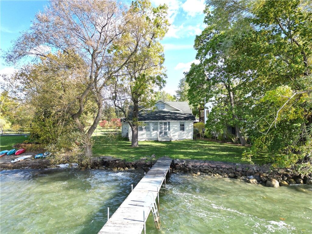 Property Photo:  4102 Torrey Bch  NY 14424 
