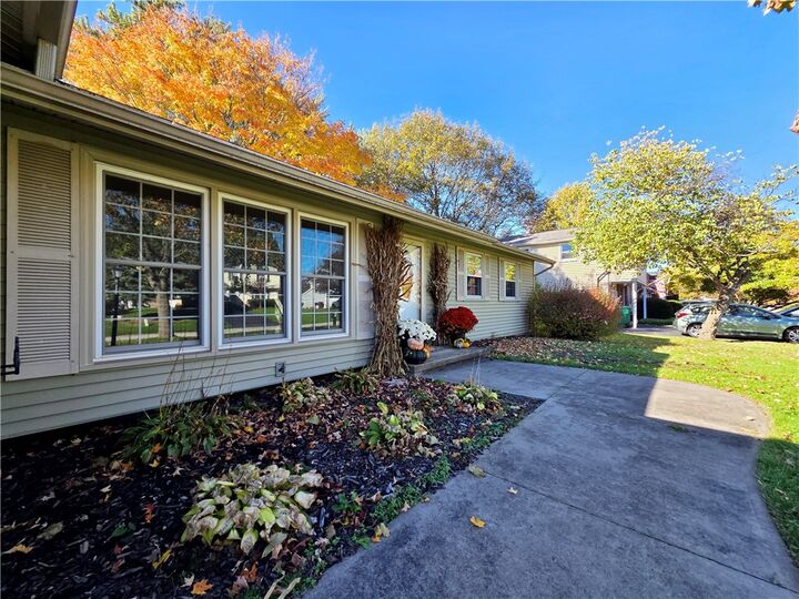 Property Photo: 135 Rodney Lane NY 14625