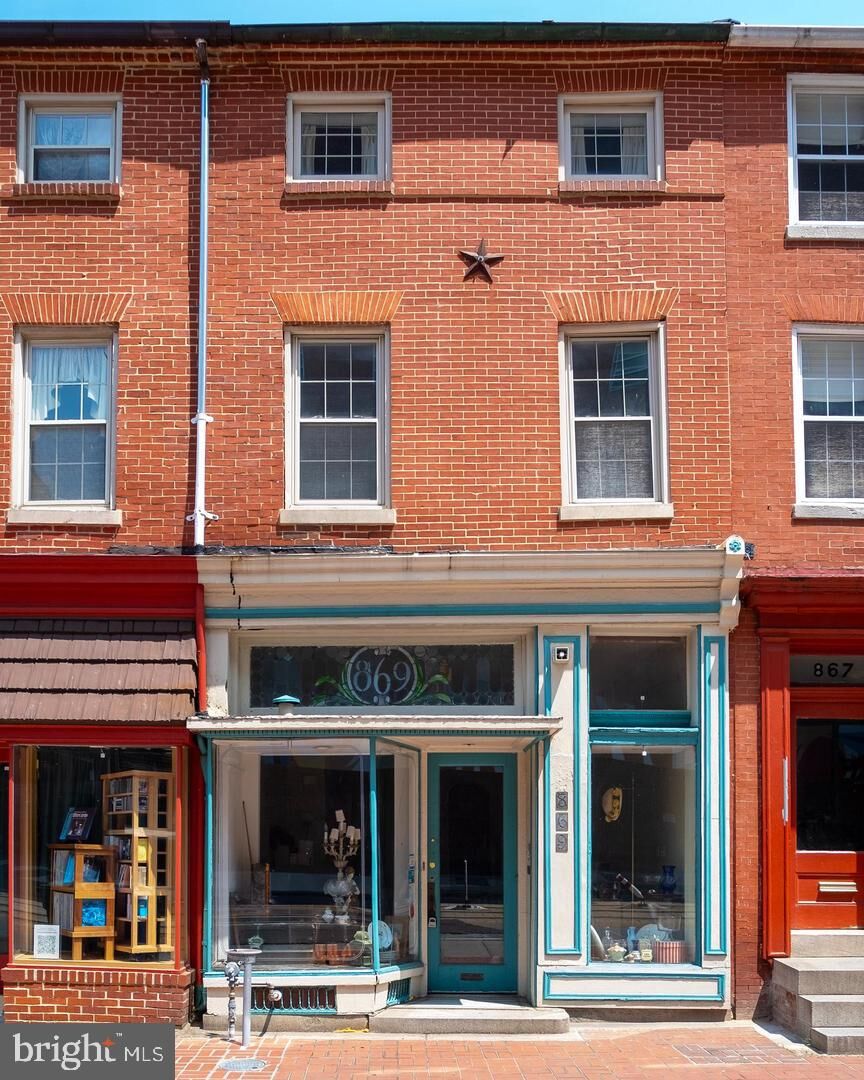 Property Photo:  869 N Howard Street  MD 21201 