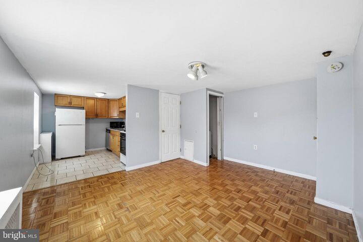Property Photo: 924 S 10th Street 3rd Floor PA 19147
