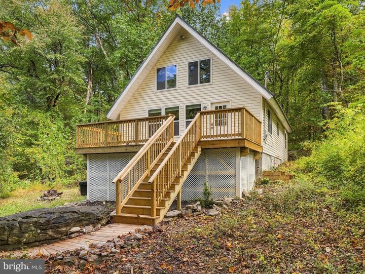 Property Photo: 122 Red Maple Lane WV 25425