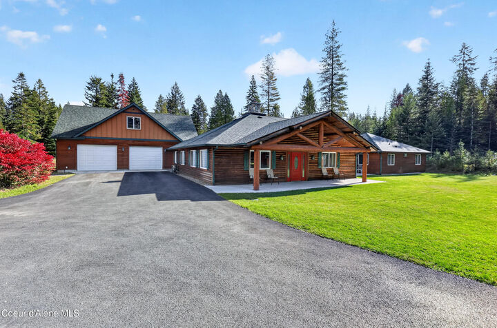 Property Photo:  18209 N Cedar Grove Ln  ID 83835 