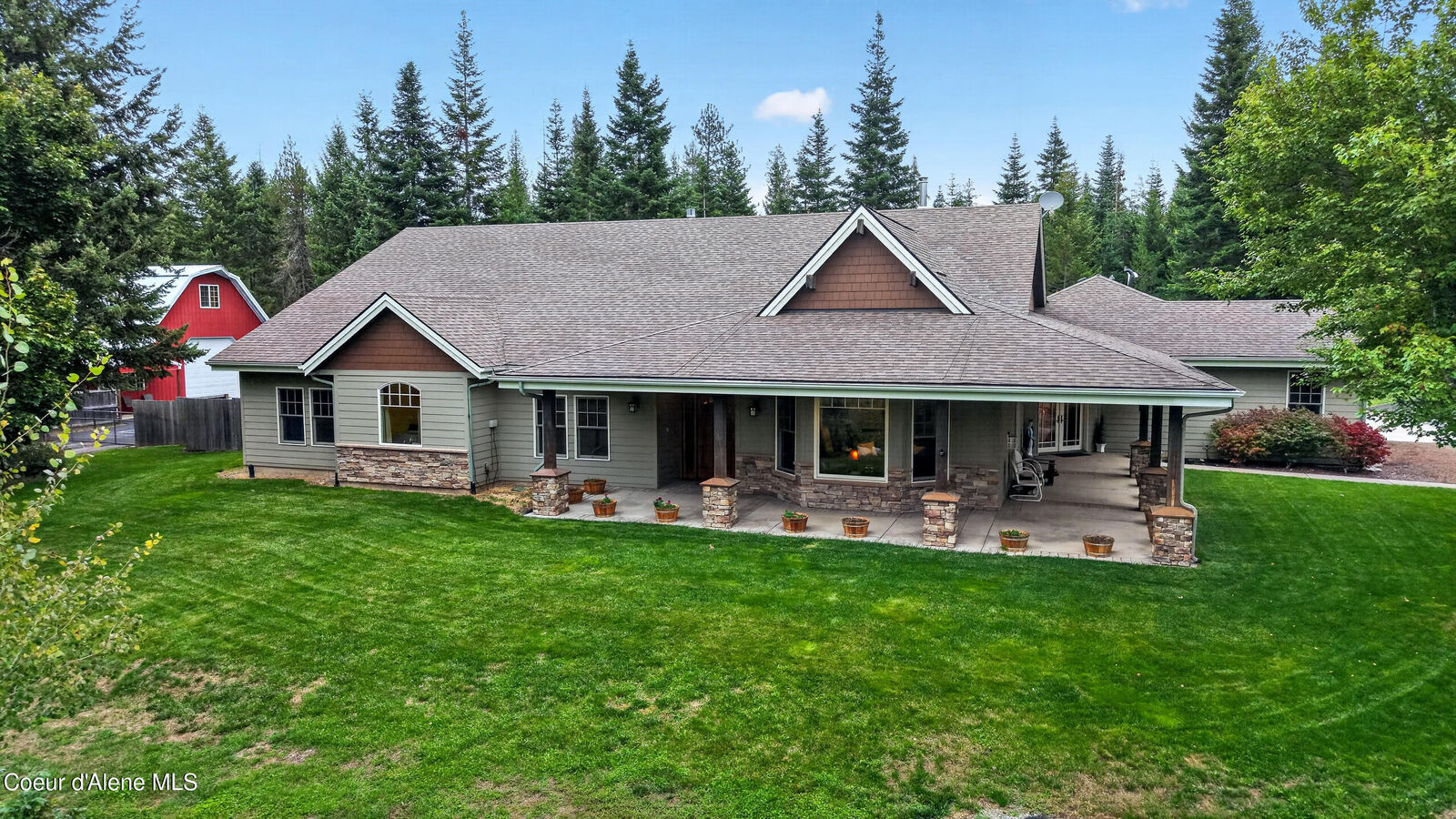 Property Photo:  19712 N Williams Rd  ID 83835 