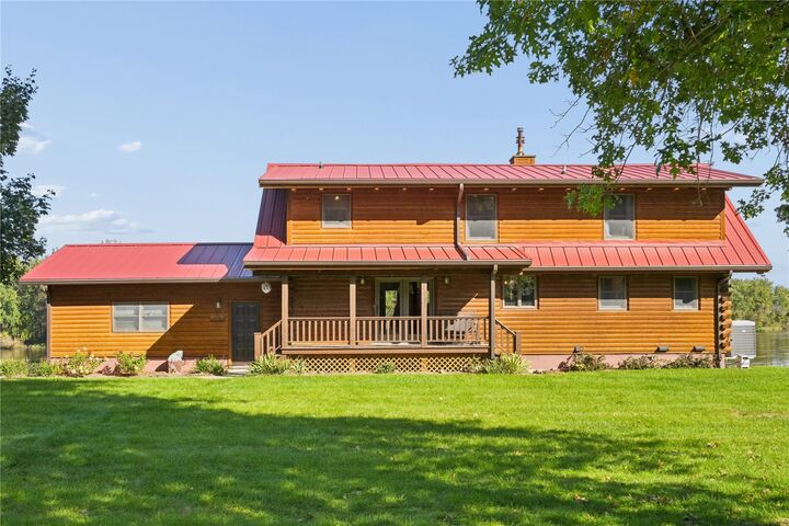 Property Photo:  57 Solon Road  IA 52333 