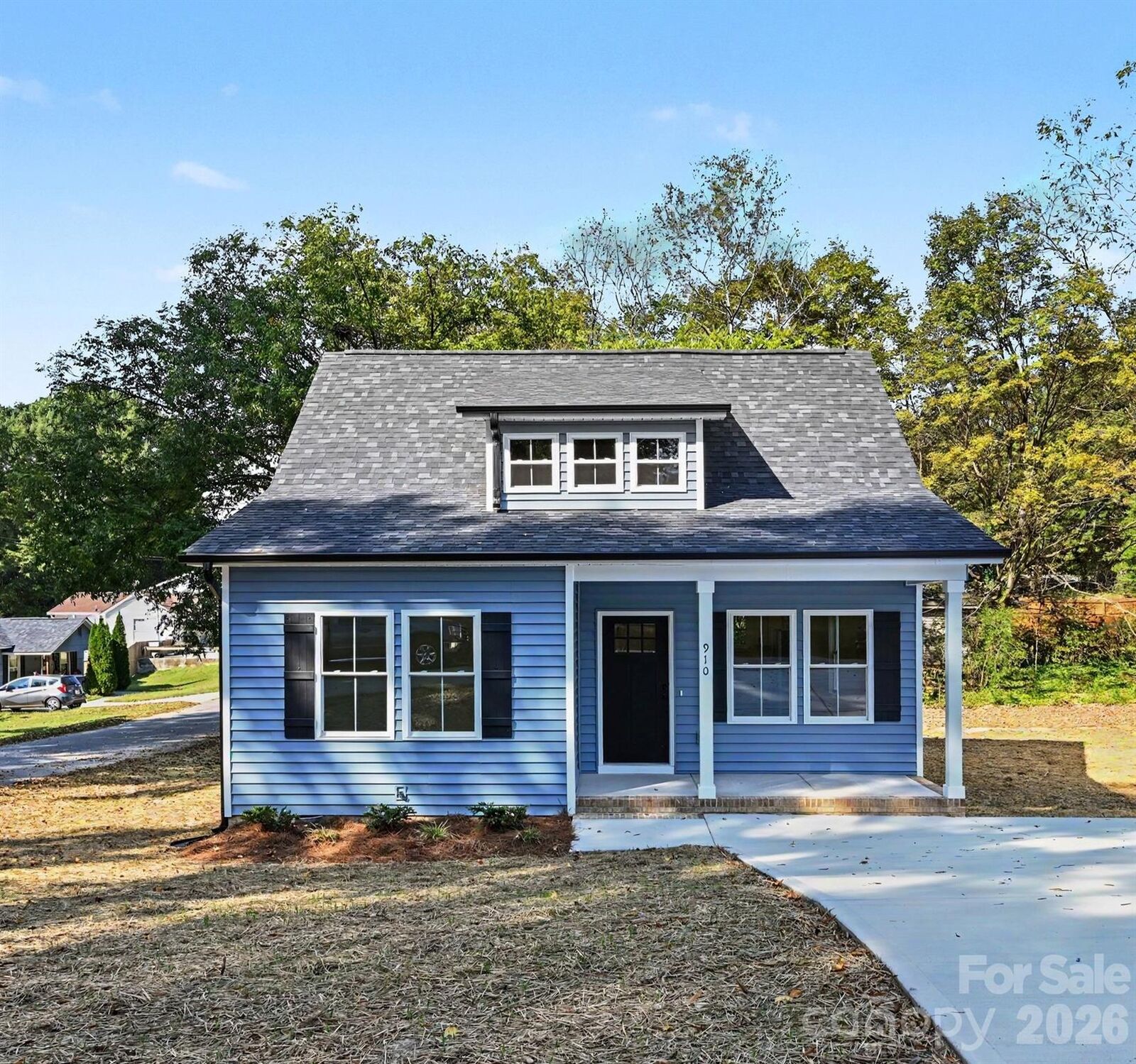 Property Photo: 910 W 8th Street NC 28081