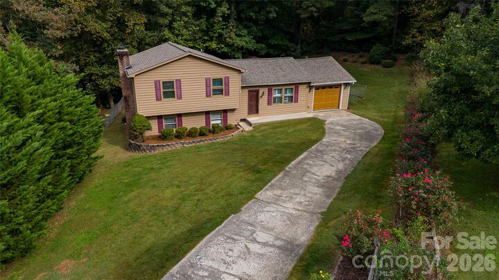 Property Photo:  113 Quail Drive  NC 28655 