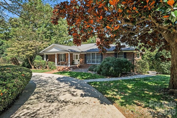 Property Photo:  746 Grandview Drive NE  NC 28025 
