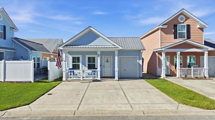 Property Photo:  601 Surfsong Way  SC 29582 