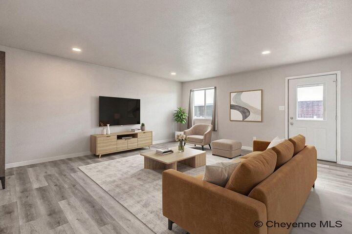 Property Photo:  4521 Bobolink Ln 310A  WY 82070 