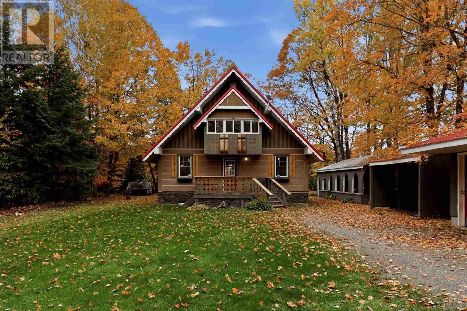 Property Photo:  816 Pine Shores Rd  ON P0S 1E0 