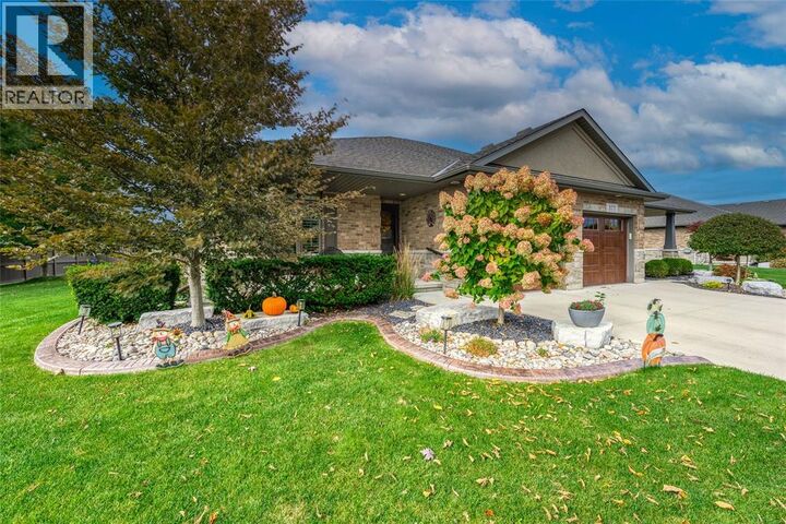 Property Photo: 381 Brittoli Avenue ON N7S 0C9