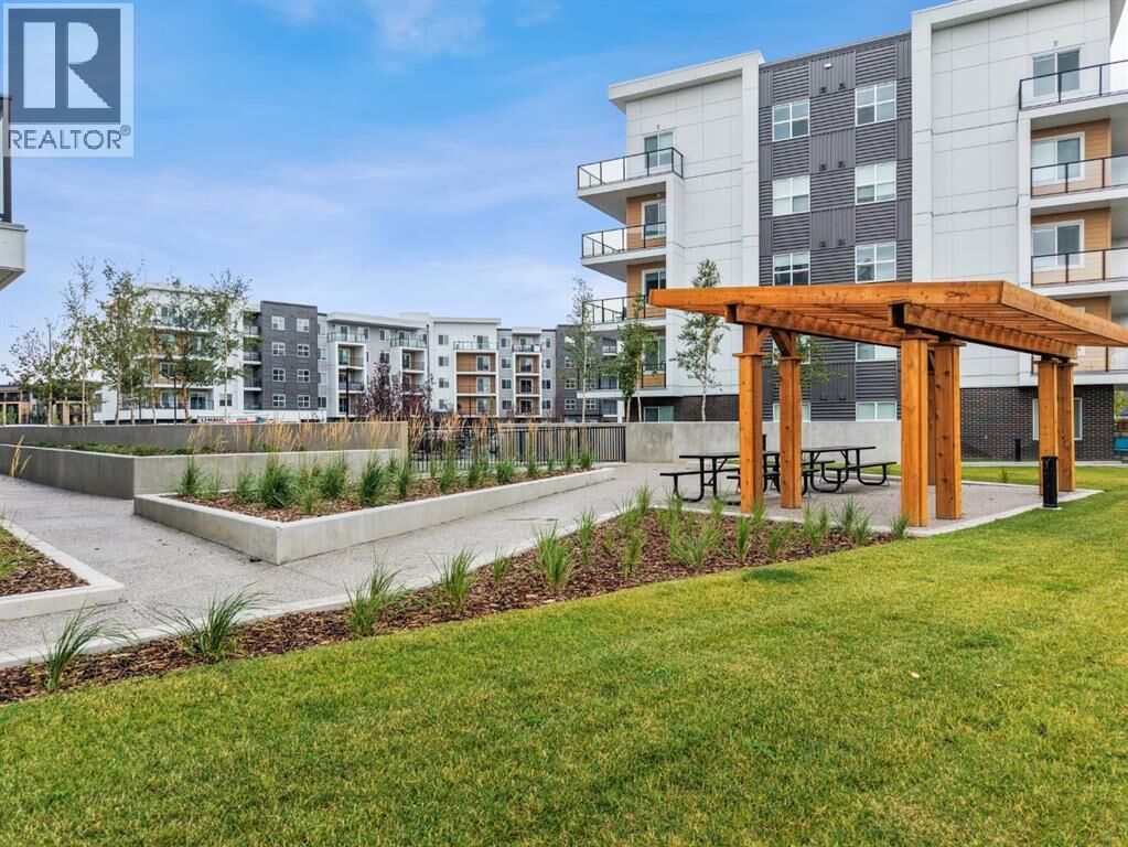 Property Photo:  265 Wolf Willow Boulevard Southeast  AB T2X 6P9 