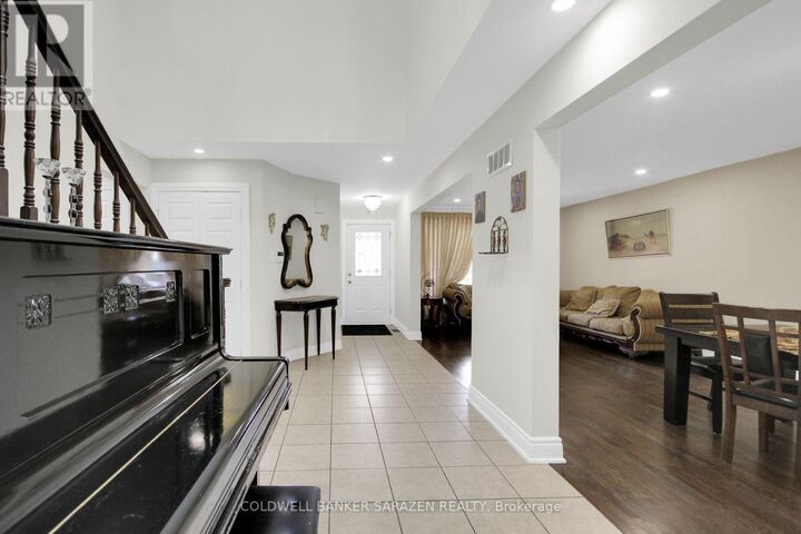 Property Photo: 185 Twyford Street ON K1V 0V8