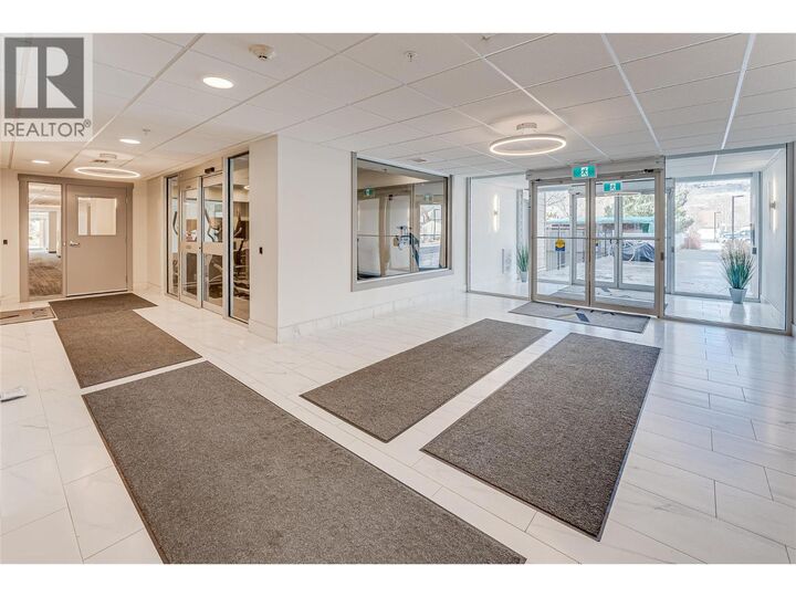 Property Photo:  2555 Lakeshore Road 321  BC V1H 1M9 