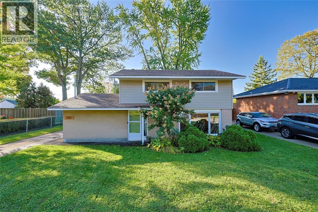 Property Photo: 1081 Talfourd Street ON N7S 1C2
