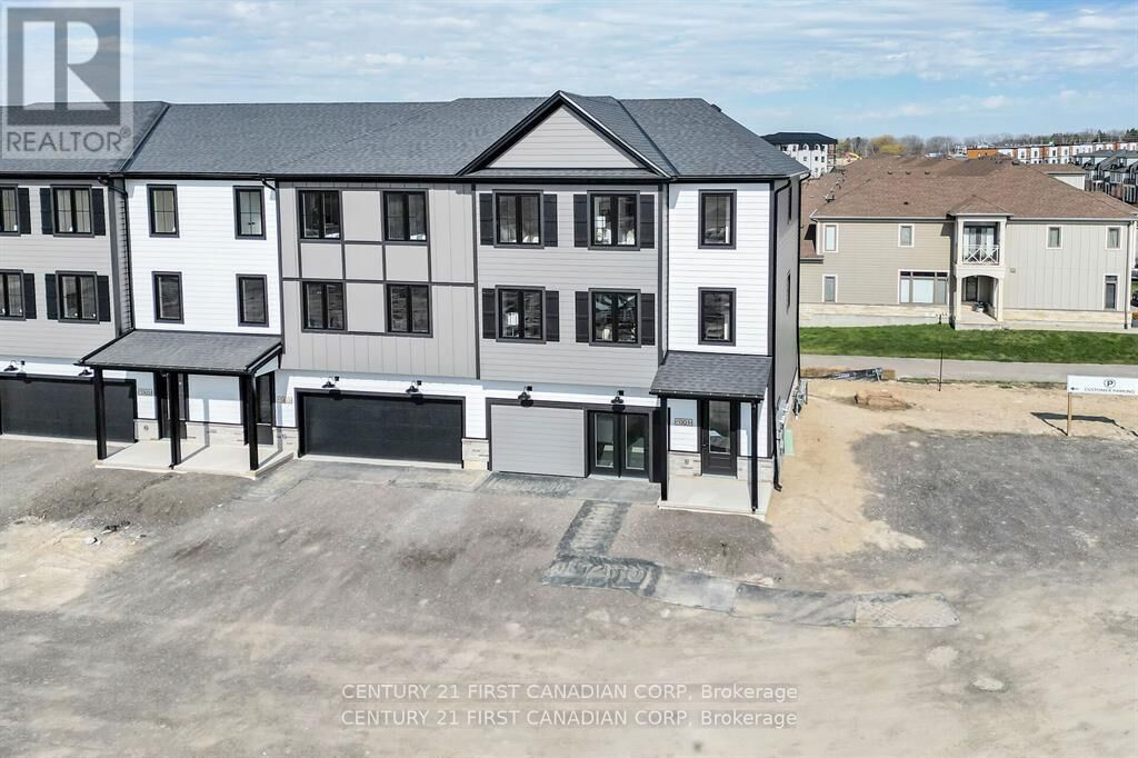 Property Photo:  310 Callaway Road North 9  ON N6G 0N8 