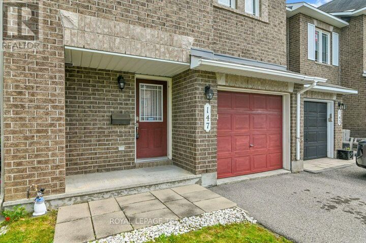 Property Photo:  147 Sorento Street  ON K2J 0B2 